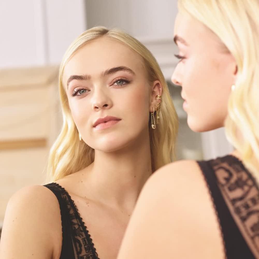 Avon True Flawless In Concealer Foundation Powder Compact Nude G True Blue IQ