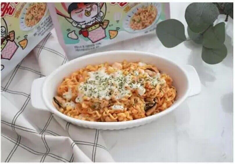 Samyang Japan Buldak Hot Chicken Ramen Noodles Quadruple Cheese Creamy Carbonara Yakisoba