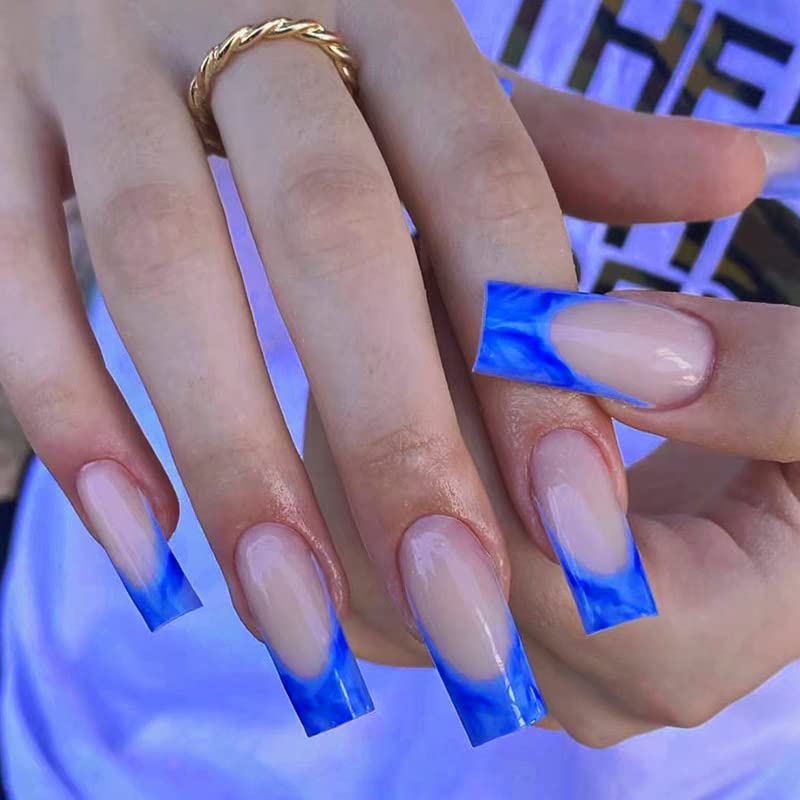 TikTok's French Manicure Trick Is Perfect For Nail Art Newbies
