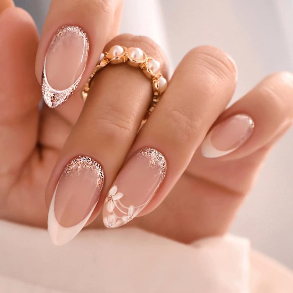 Amazon.com: Fall Press on Nails Medium Fake Nails, LPOODDNU Winter Press on  Nails Almond Shape False Nail Tips Black Nude Glue on Nails Cute Stick on  Nails French Manicure Decorations for Women,