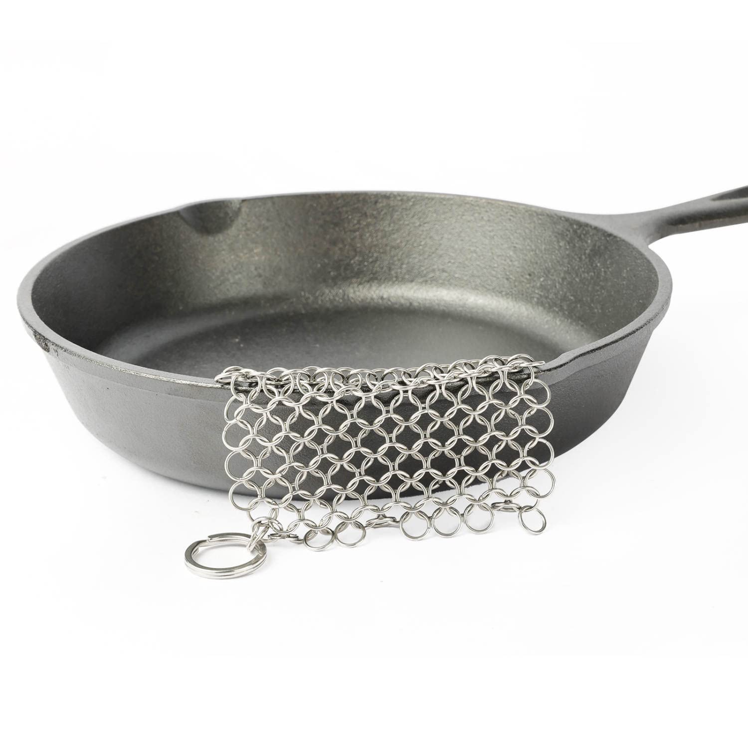 DUIJINYU Stainless Steel Chainmail Scrubber for Cast Iron-4x4 Skillet  Cleaner, Removes Stuck Food on Iron Skillets, Pre-Seasoned Cookware Safe  for Waffle Irons, Dutch Ovens, and Glassware - 1 Pack 4x4