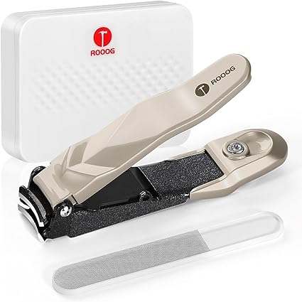 Majestique Nail Clipper Set – Stainless Steel, Comfort Grip Fingernails &  Toenails Clippers & Nail File Sharp Nail Cutter, Set of 3 (Straight &  Curved)--FN335_FN310_FN315
