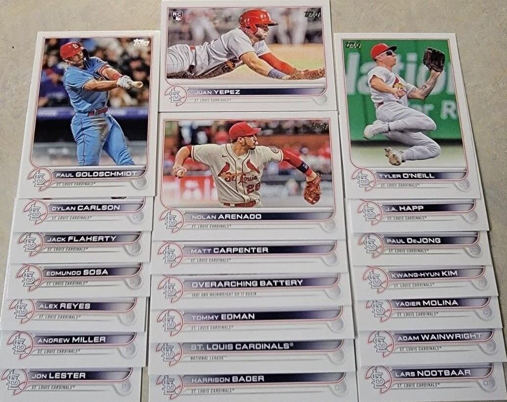 St. Louis Cardinals 2022 Topps Complete Mint Hand Collated 21 Card Team Set  Featuring Yadier Molina