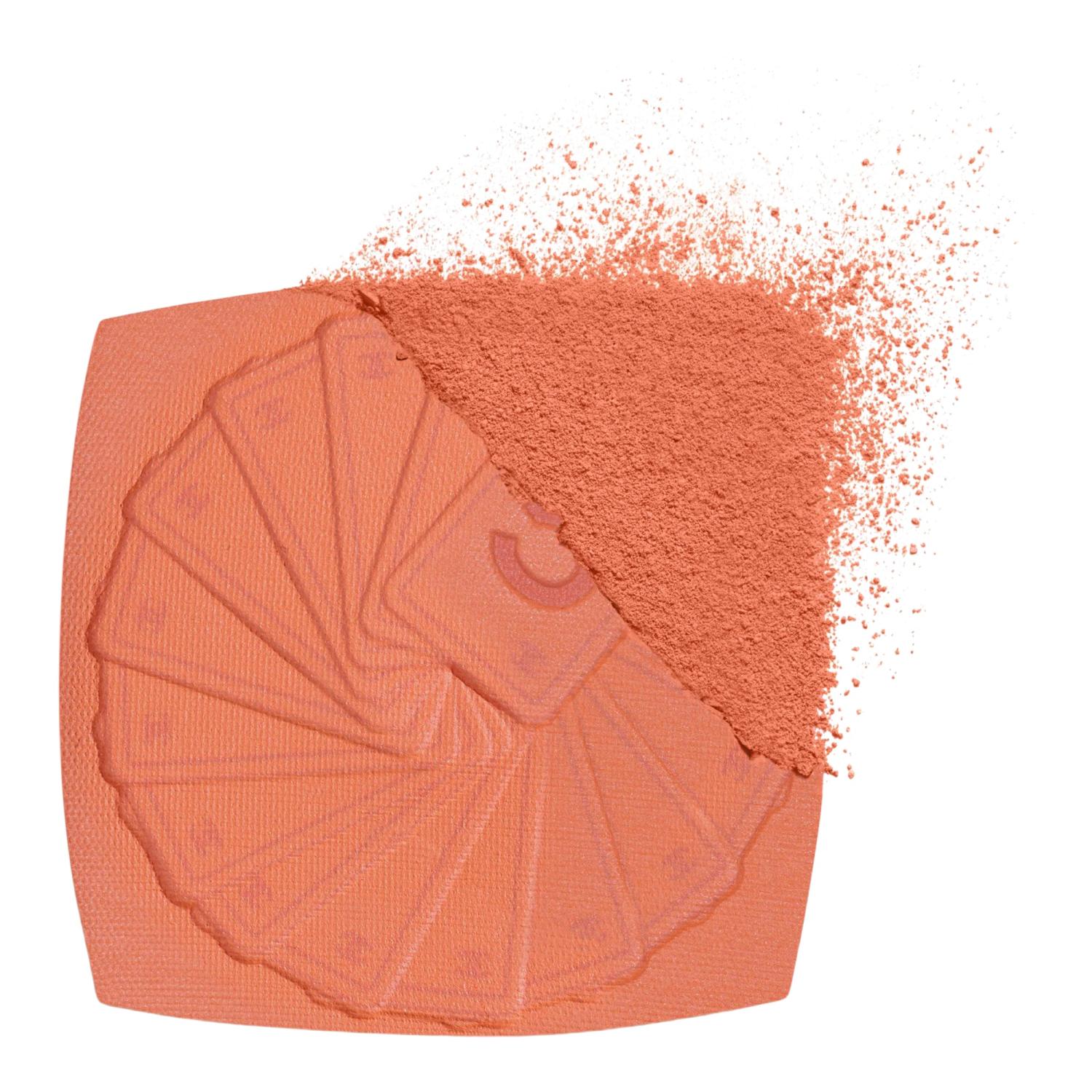 Discover CHANEL LES TAROTS DE CHANEL Matte Powder Blush BLOOD