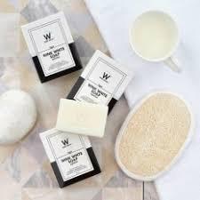 Wink White Soap with Goat Milk & Glutathione - 80g | Premium Bangkok - International Shipping | Buy Now with Express International Delivery | GoSupps.com Wink White Soap with Goat Milk & Glutathione - 80g | Premium Bangkok - International Shipping | Buy Now with Express International Delivery | GoSupps.com