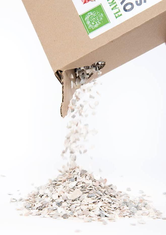 Small Pet Select Flaked Oyster ShellCalcium Supplement for Chickens