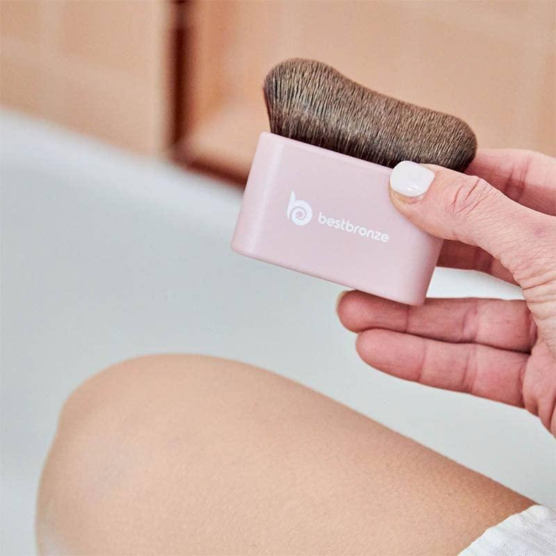 Best Bronze Liquid Foundation Brush Vegan - Cruelty-Free Blending Brush for  Makeup with Soft Synthetic Bristles Unique Contour Shape - Professional  Makeup Brushes and Accessories
