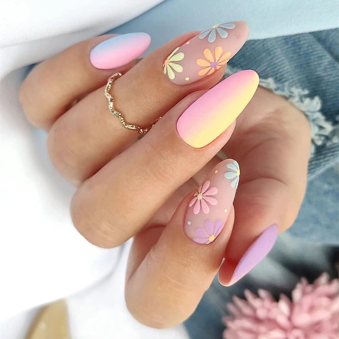40 Clear Almond Nails Art Ideas,Inspiration For Your Beauty - Lilyart | Almond  nails, Chic nails, Long round nails