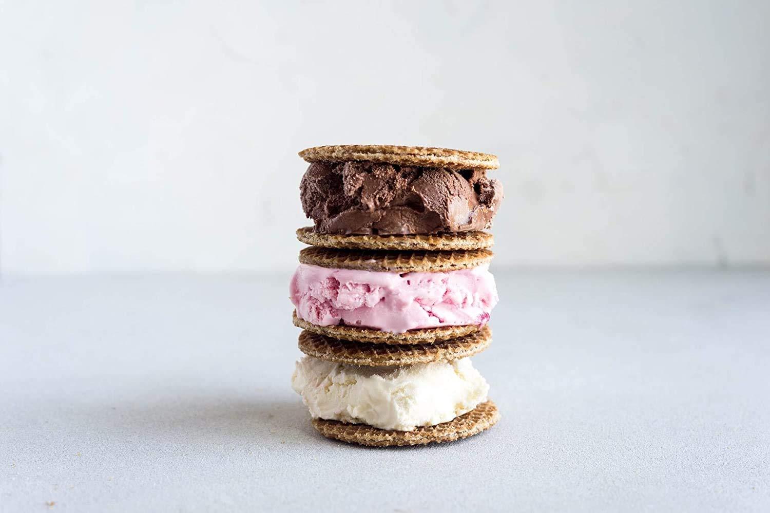 Daelmans Caramel Stroopwafels Original Dutch Waffle Cookies, 24