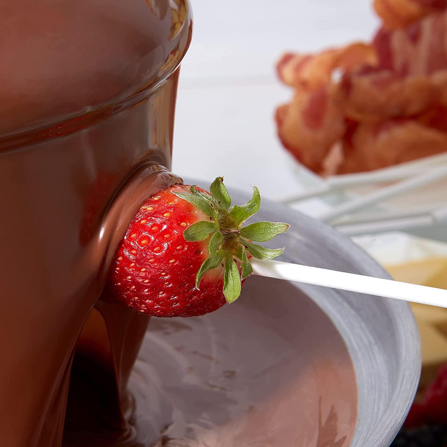 Milk Chocolate Microwavable Fondue and Fountain Dipping