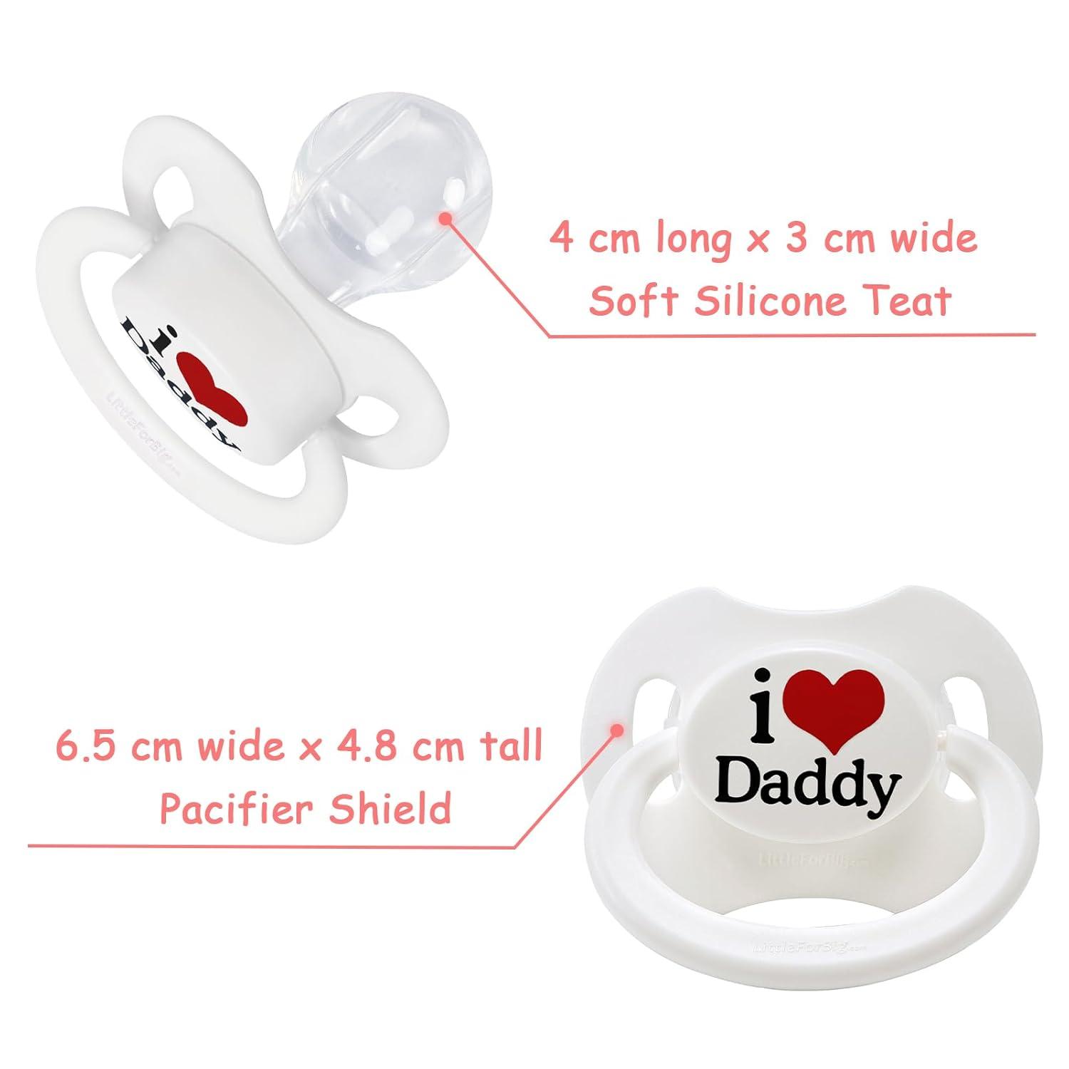 LittleForBig Bigshield Generation-II Ciuccio Per Adulti - I Love Daddy, Bianco, In Plastica Medica, Con Tappo Antipolvere E Capezzolo In Silicone
