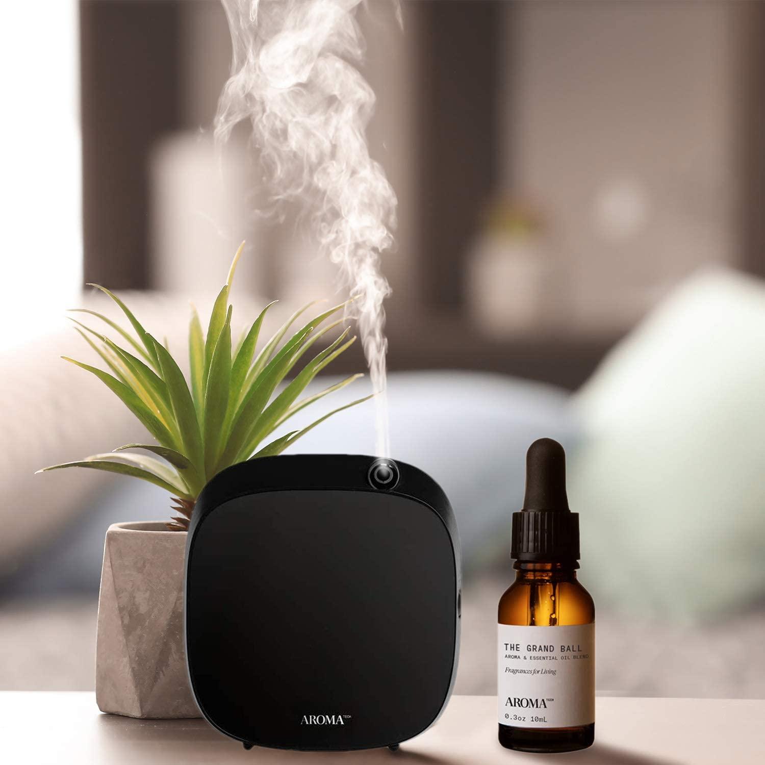AromaTech Santal & The Hotel Set | Gift Set of Aroma Diffuser Essential  Oils Blend of Santal Cardamom, Papyrus, Musk | The Hotel Peach, Red Rose,  Pine