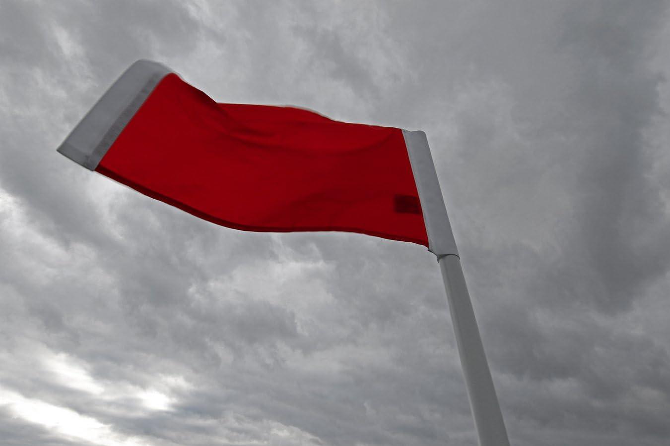 Kwik Goal Premier Corner Red Flags and Black Bases (4 flags & 4 bases)