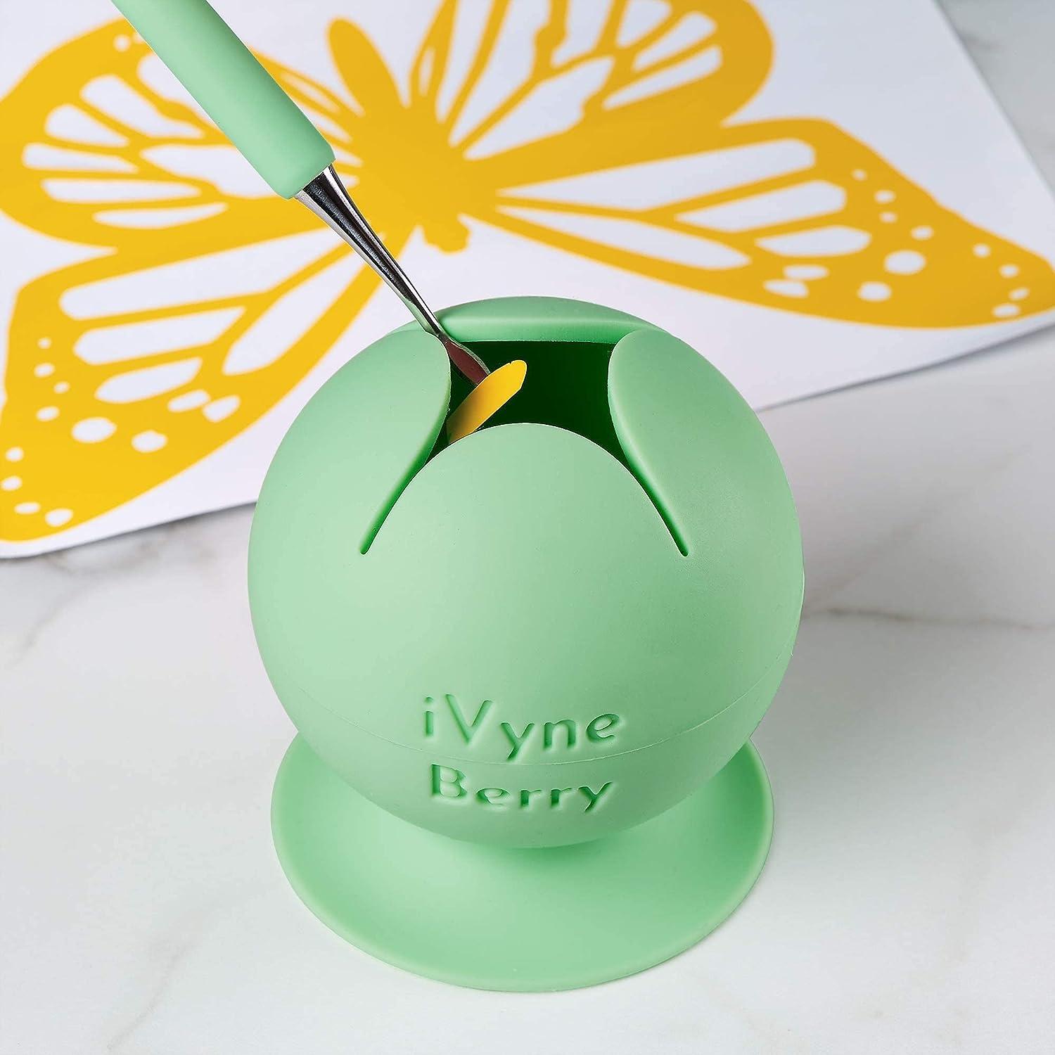  iVyne Berry Suctioned Vinyl Weeding Scrap Collector & Holder  for Weeding Tools for Vinyl - Green : Arts, Crafts & Sewing