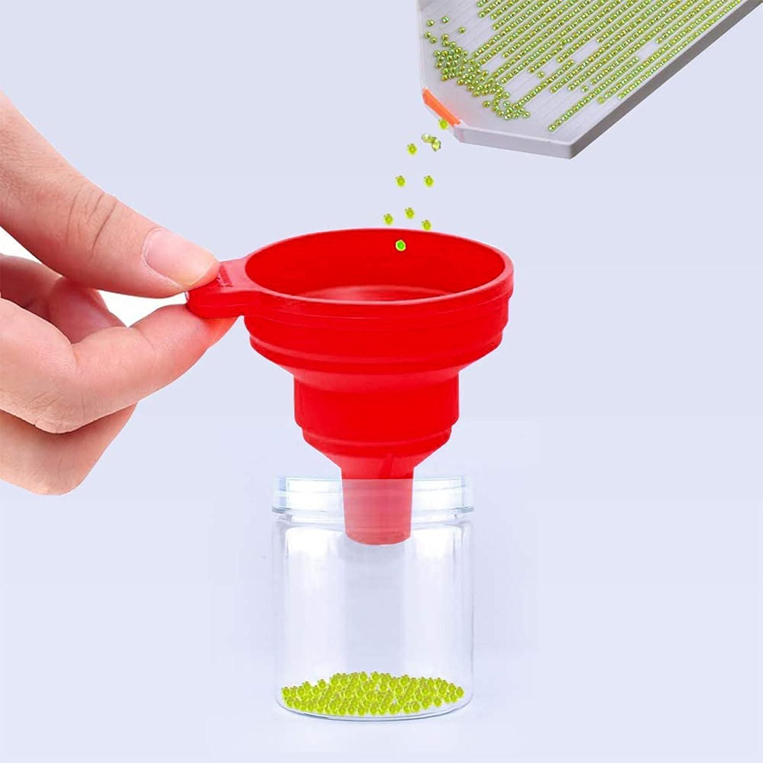 2 Pcs Diamond Painting Tools Funnel - Silicone Collapsible Funnel  Convenient Foldable Beads Container Mosaic Tool for 5D DIY Diamond Painting  Kits for Adults.