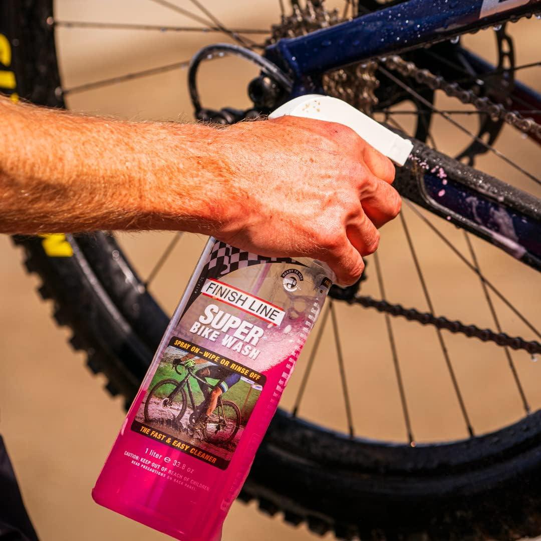 Bike wash spray outlet