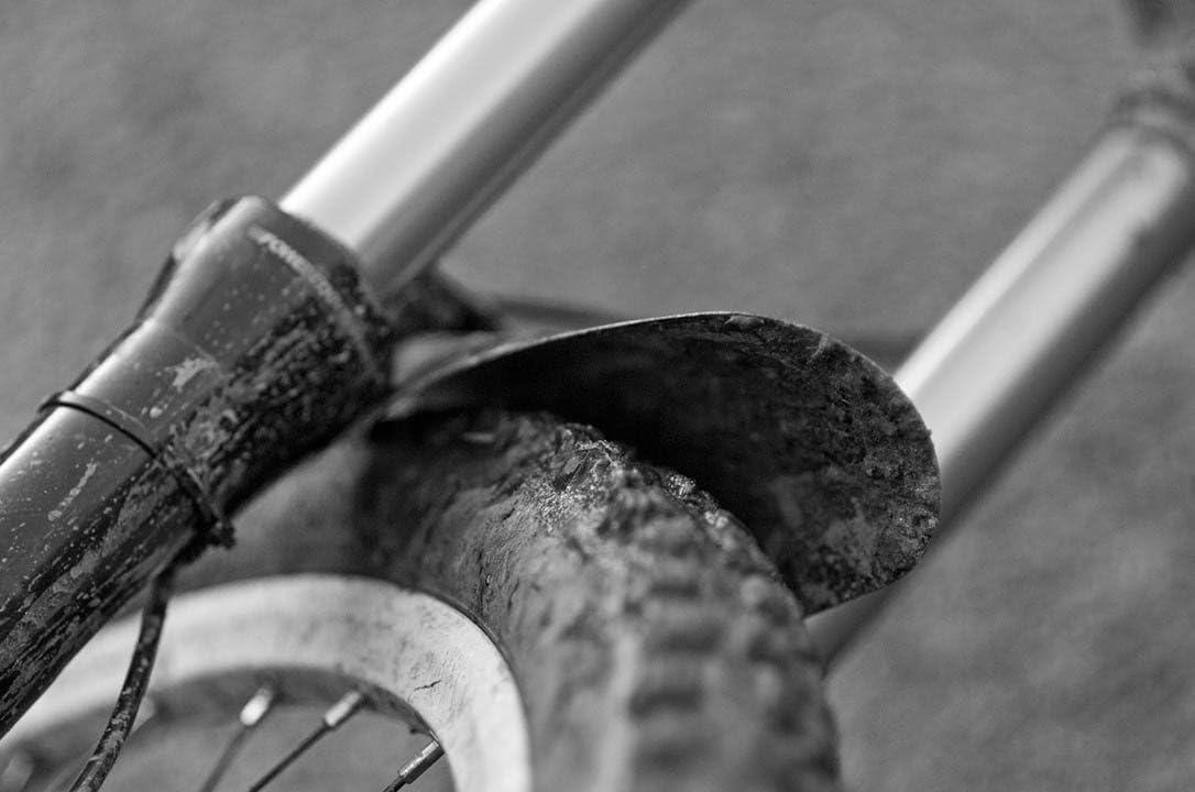 Mucky Nutz Standard Black: High-Quality Mudguard for Ultimate ...