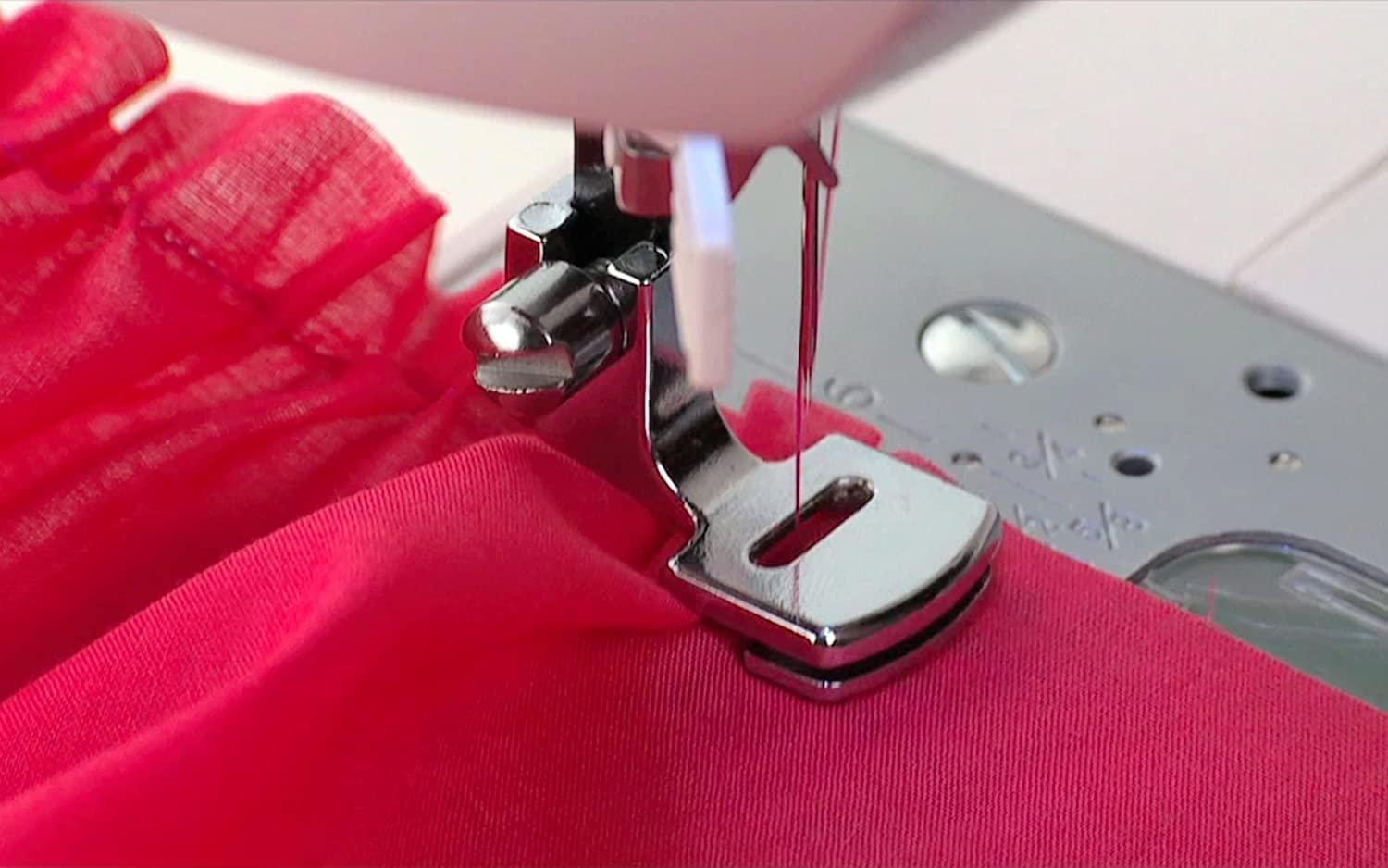 SINGER  Gathering Presser Foot for Low-Shank Sewing Machines,  Simutaneously Trims & Hems Edges, Zig-Zag and Over-Edge Stitches - Sewing  Made Easy