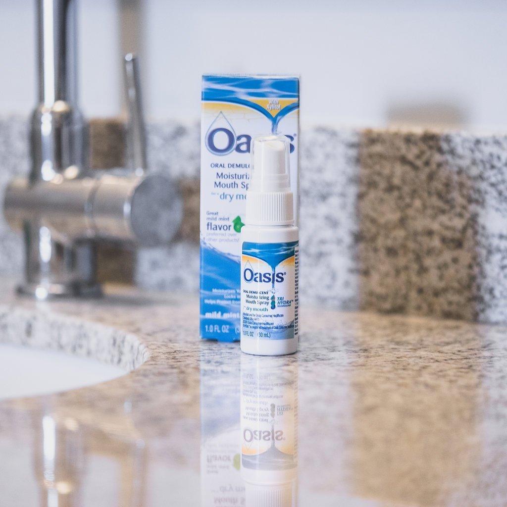 Oasis Dry Mouth Spray 1 oz Pack of 24 Moisturizing Oral Relief