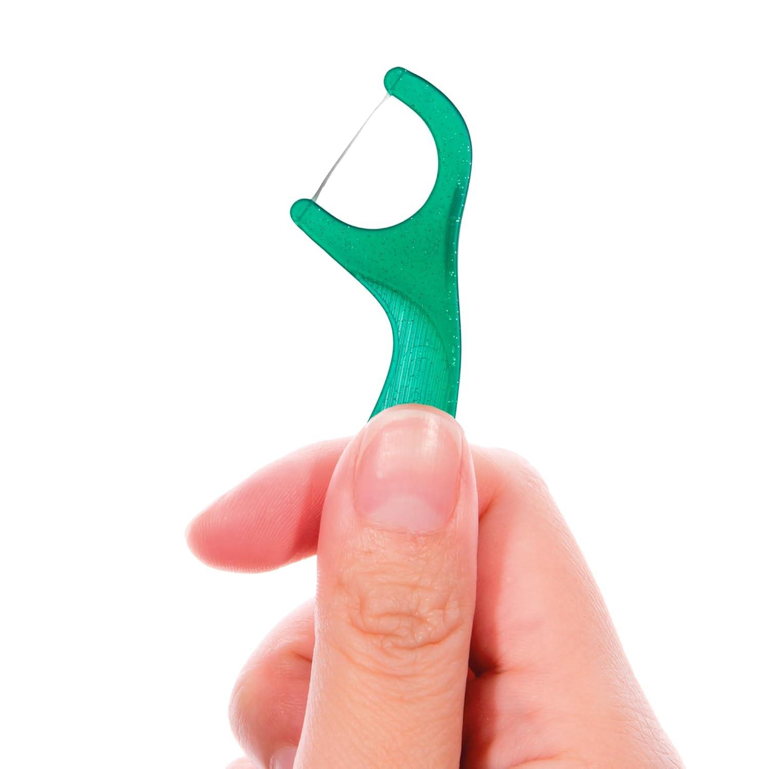 GUM EEZ-Thru Dental Floss with Ring Holder - Mint 90 Count
