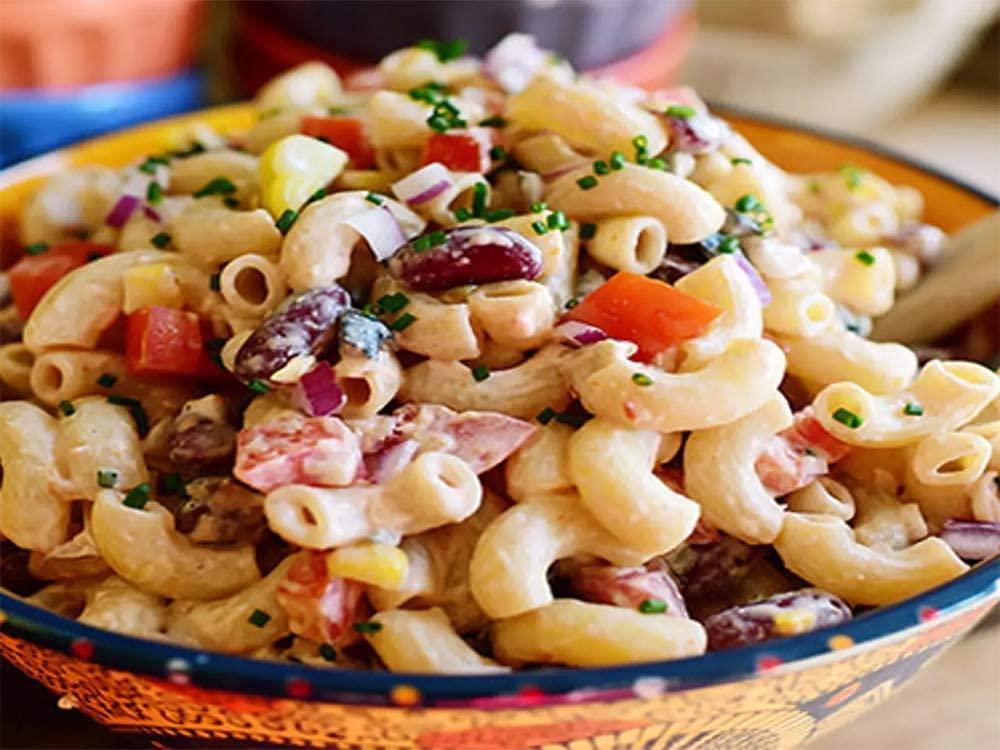 Zeina Jumbo Flame Raisins With Resealable Zip For Snacking And Home