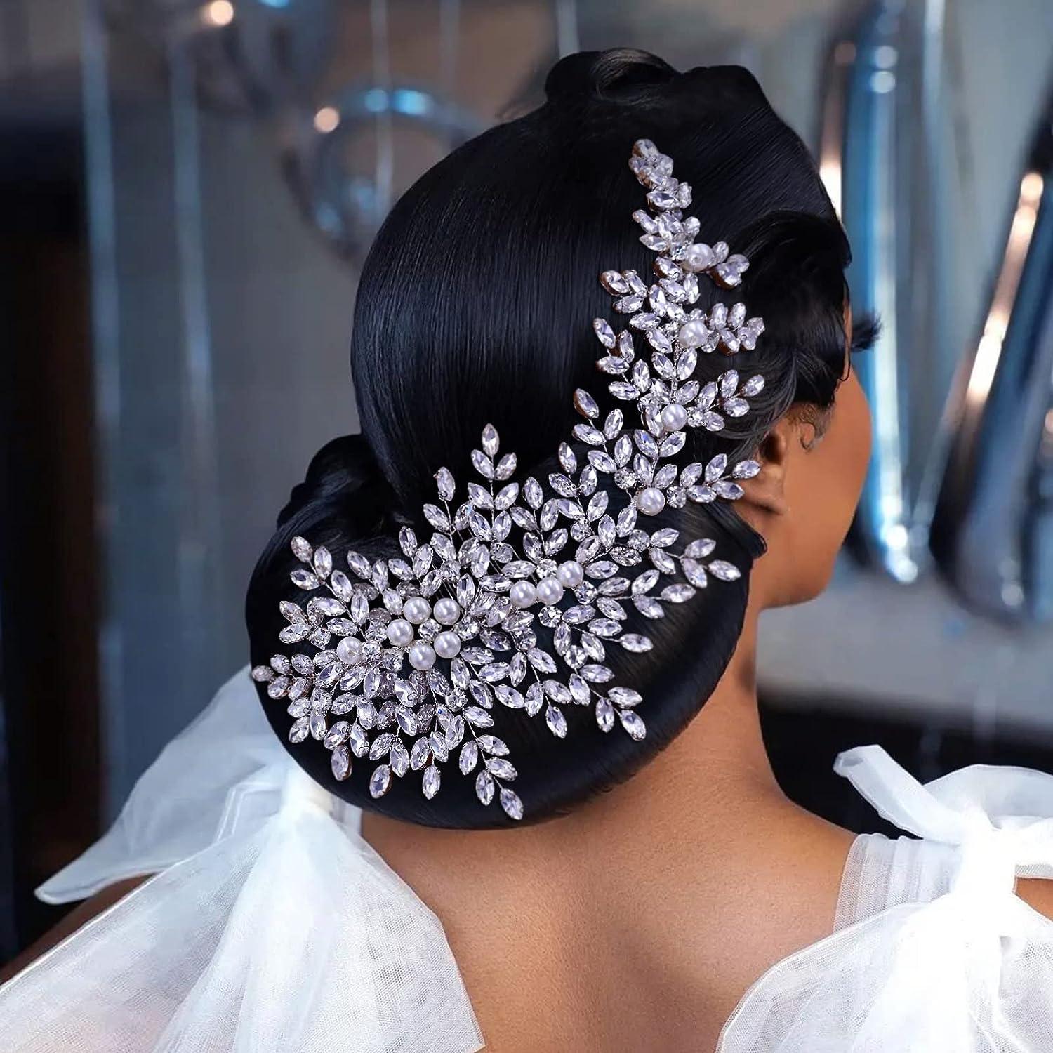 Pearl and Rhinestone Wedding Veil Comb - Elegant Bridal Hair Accessories