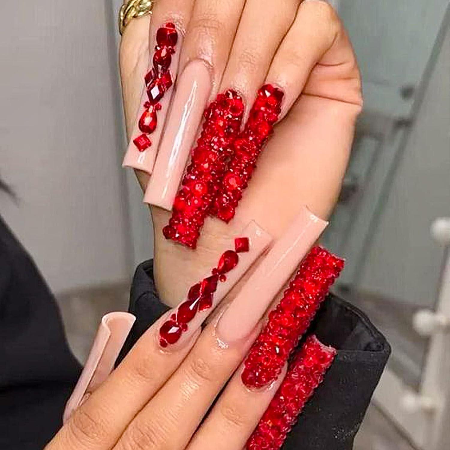 Elegant Red 3D Crystal Nail Festoon