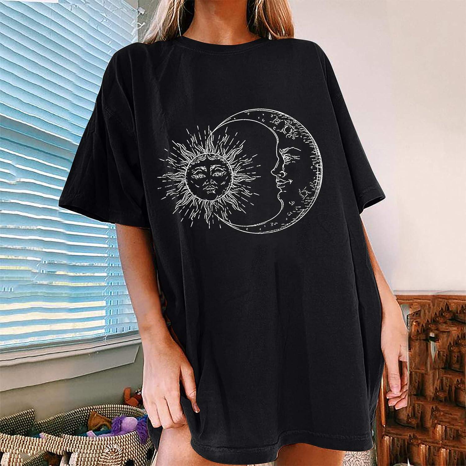 Scyoekwg Womens Oversized Graphic Tshirts Short Sleeve Summer Comfy Casual  Tunic Tops Loose Lightweight Tops Pattern Printed Round Neck Trendy Graphic  Tees Black M 