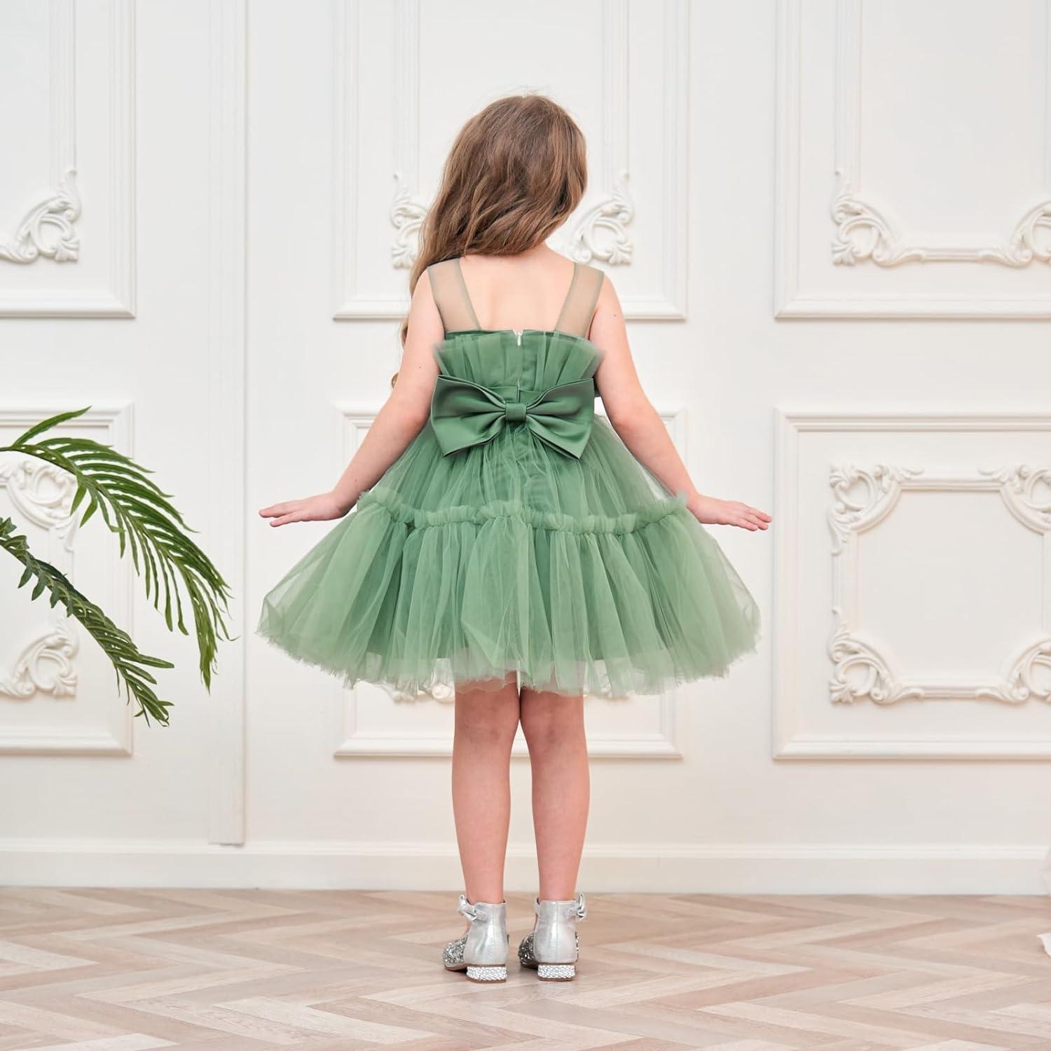 green dress 3 6 months Mistletoe Green Dress (little sister) 3M main image 1