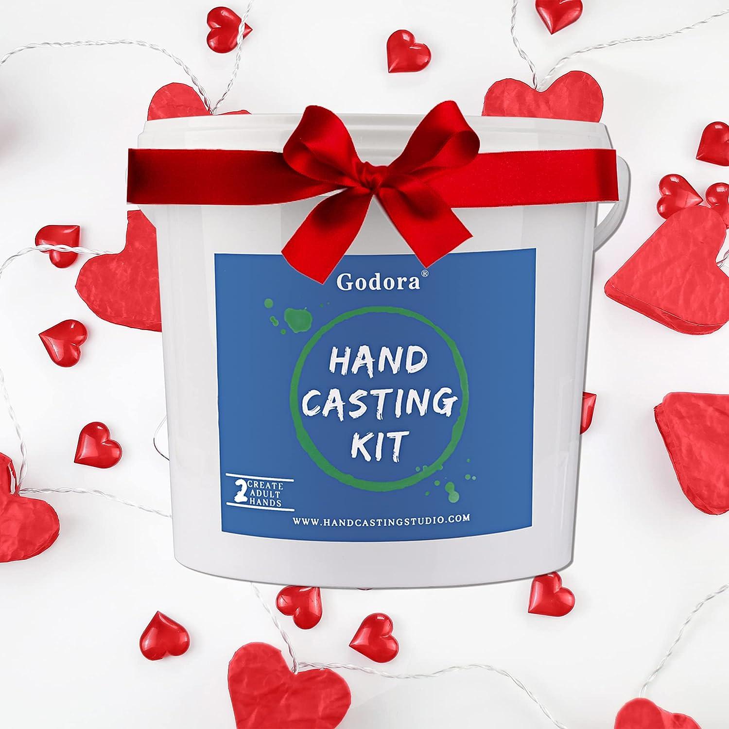 Lingouzi Valentine's Day DIY Hand Casting Kit Couples, Plaster Hand Mold  Casting Kit, DIY Anniversary Gifts for Couple Men, Women, Kids, Hand Mold  Kit for Birthday, Wedding, Anniversary 