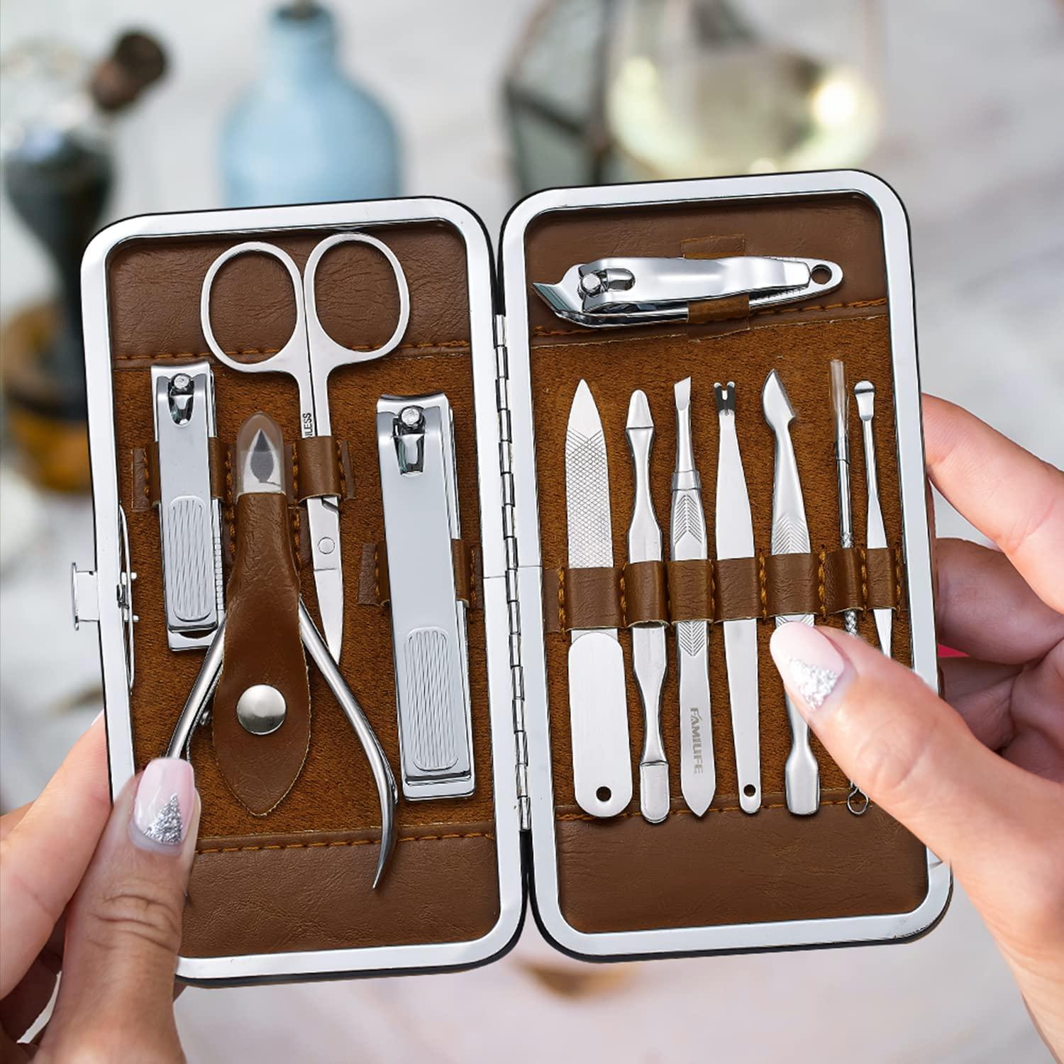 En necesidad de Malabares Ejecutante Familife Manicure Pedicure Kit Professional Nail Clippers Set Men and Women  12 Pieces Grooming Kit with Luxurious Leather Travel Case (D-Brown)