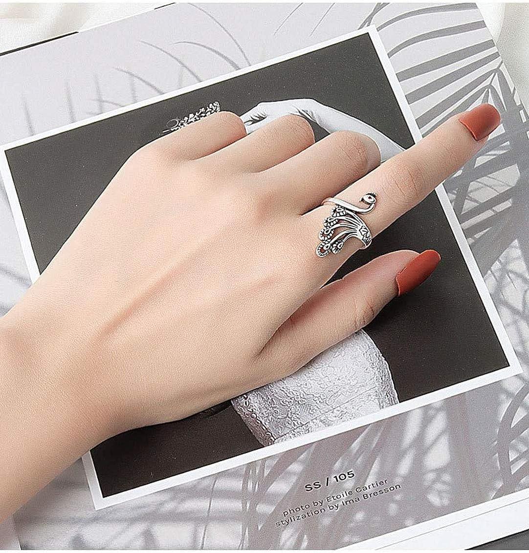 3 Pieces Adjustable Knitting Loop Crochet Loop Ring Knitting Accessory Yarn  Guide Finger Knitting Thimble Peacock Open Finger Ring Fish Ring Adjustable  Braided Ring for Faster Knitting
