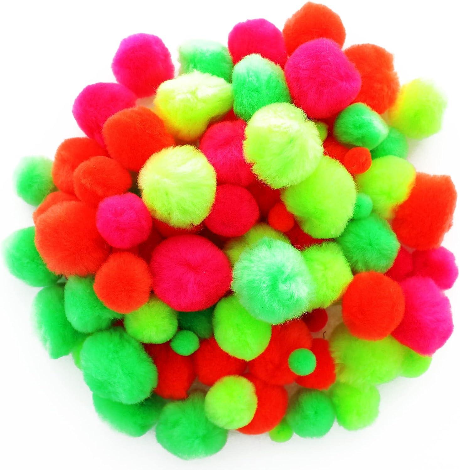 Essentials by Leisure Arts Pom Poms - Red - 1.5 - 15 piece pom poms arts  and crafts - colored pompoms for crafts - craft pom poms - puff balls for