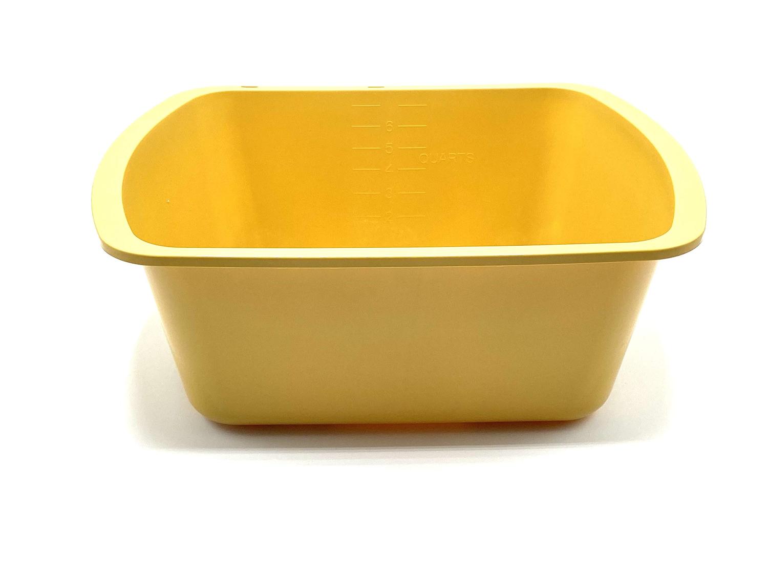 Epic Medical Supply 7 Quart Rectangular Plastic Wash Basin 1 Count (Gold)