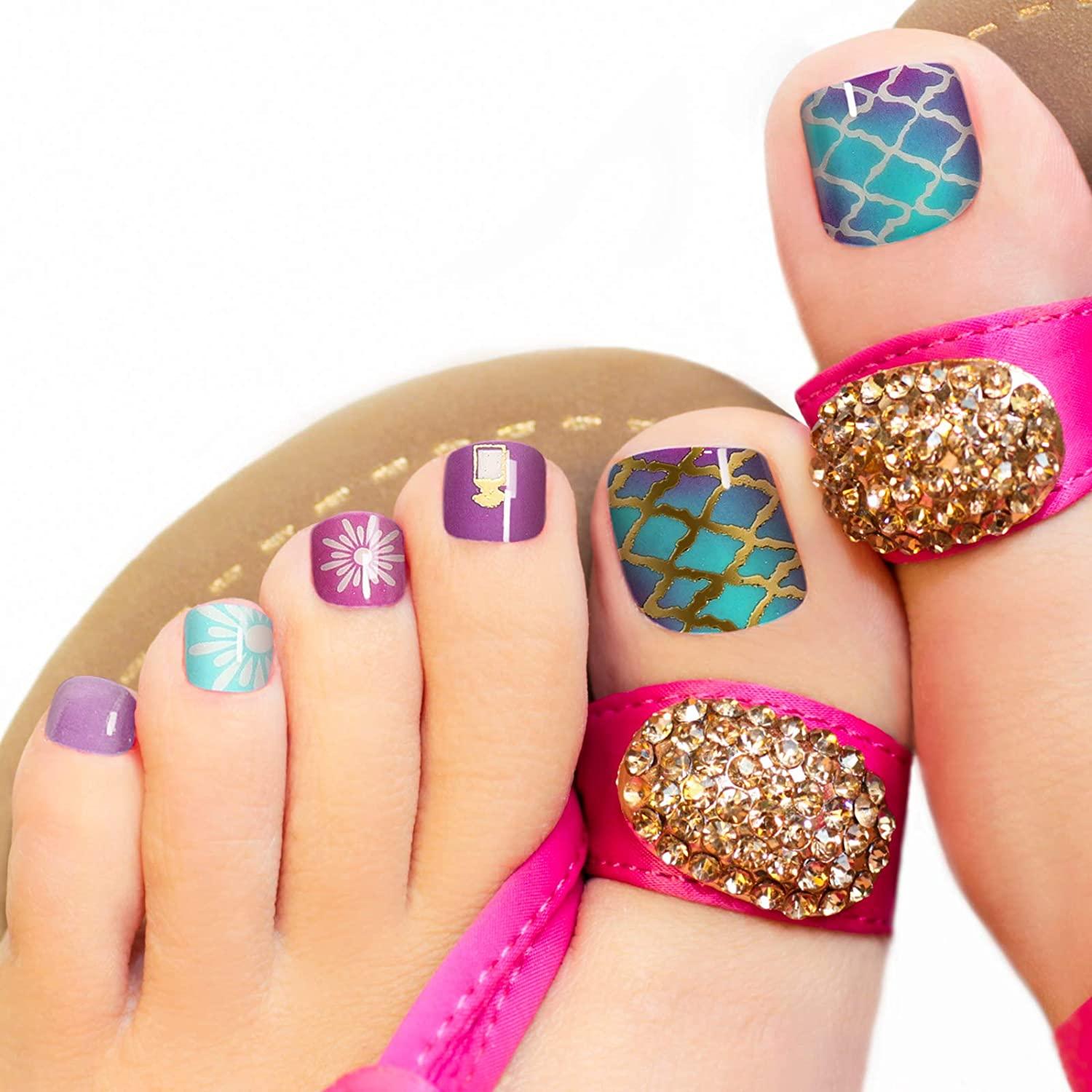 Why You Should Take a Break from Toenail Polish | Cone Health Medical Group