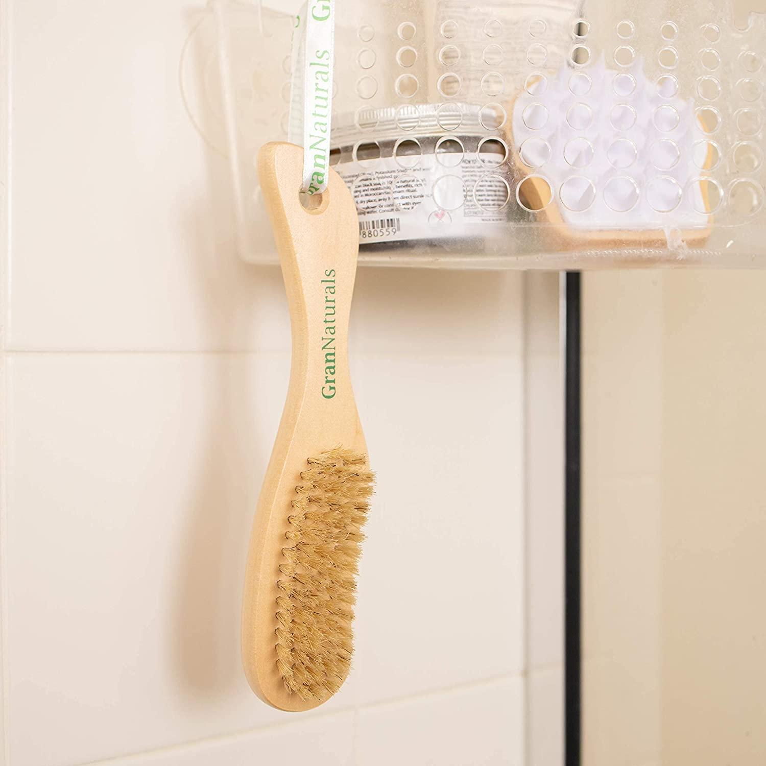 GranNaturals Wooden Nail Brush Nail Cleaner Tool for Fingernail, Toenail Dry Clean Scrubber