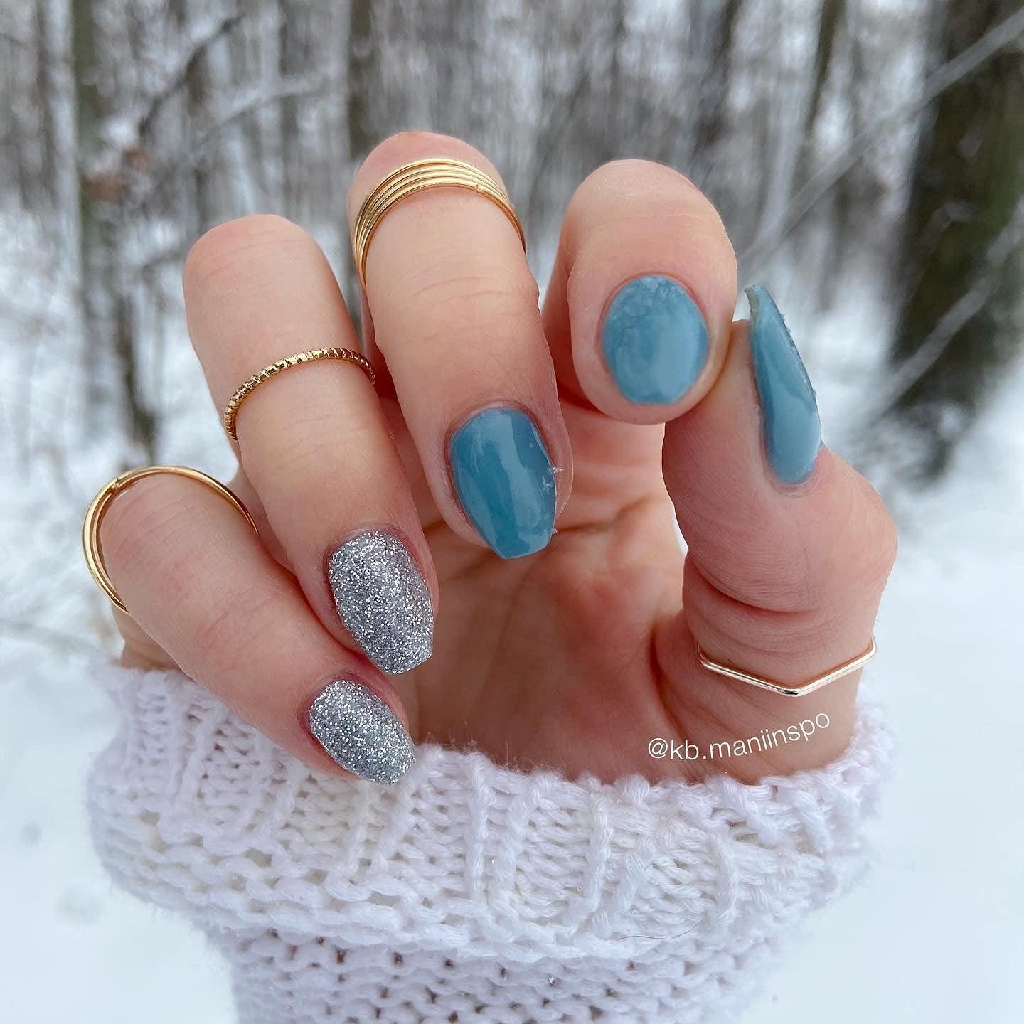 Revel Nail Dip Powder Silver Glitter Chip Resistant Dip Powder with Vitamin E and Calcium for