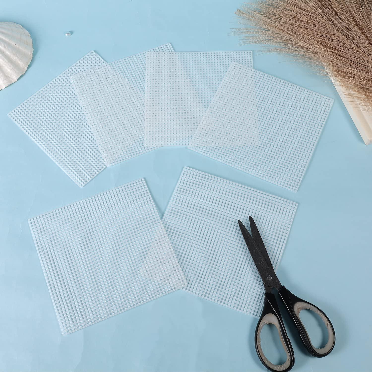 20 Sheets Plastic Canvas, 7CT Clear Plastic Mesh Canvas Sheets for  Embroidery, Cross Stitch Plastic Aida Plastic Mesh Screen for Crafts DIY  Crochet Projects (5.4x5.4inch)