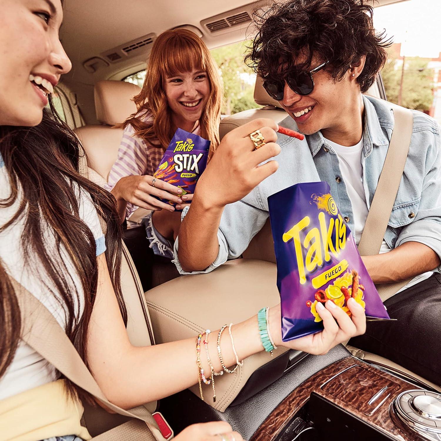 Takis Fuego Rolled Spicy Tortilla Chips, Hot Chili Pepper Lime Flavored Hot  Chips, Multipack 6 Individual Bags, 4 Ounces Each