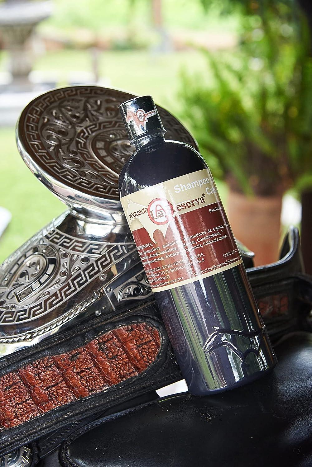 Yeguada La Reserva Horse Shampoo for Dark to Black Hair (1L) Strong