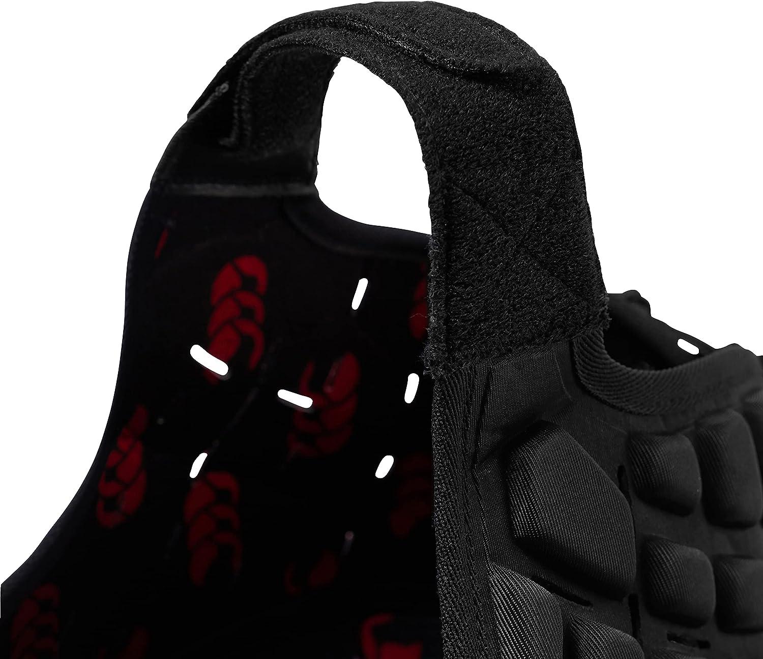 Canterbury Unisex Raze Rugby Hoofdbeschermer | Scrum Cap, volledige dekking | Zachte rand kinband | Ontworpen gaten voor ventilatie | Schuimvulling Hoofdbeschermer, Zwart/True Red, S