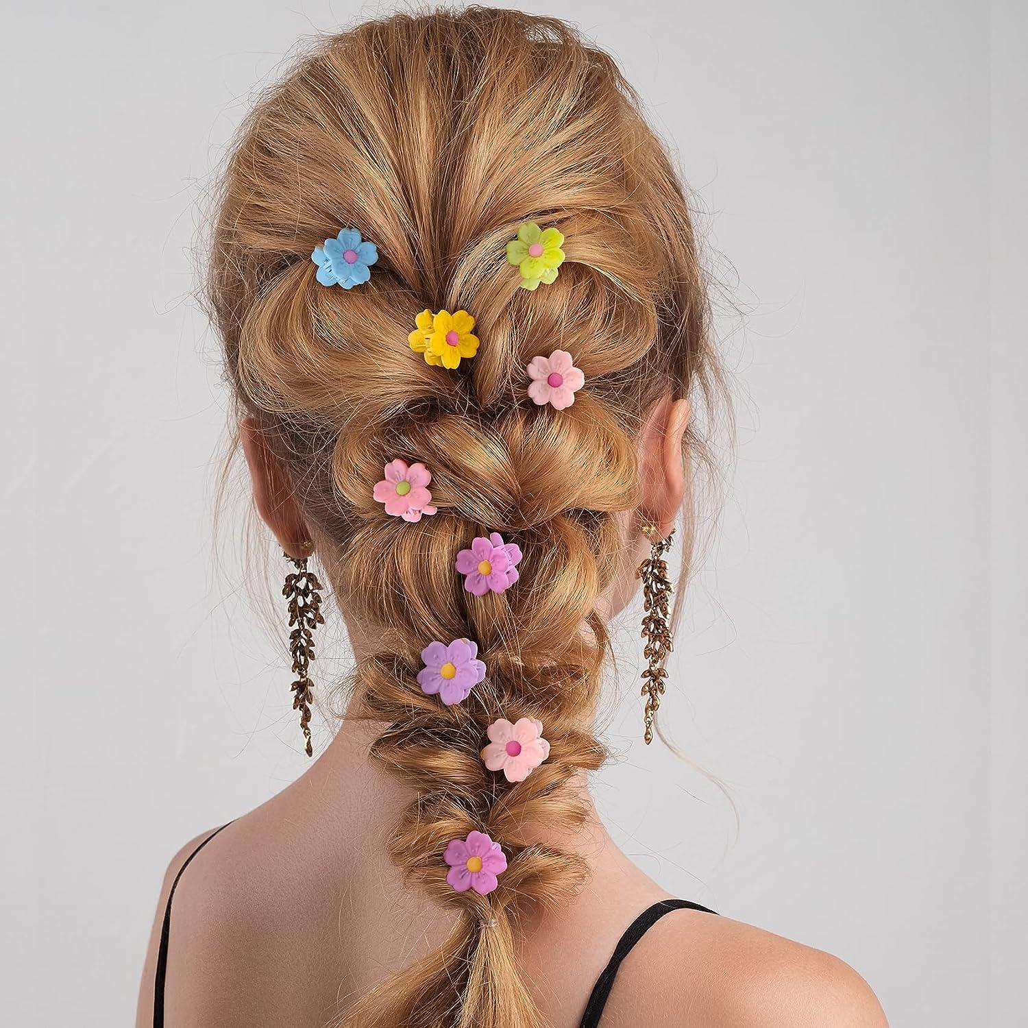 Mini Colorful Y2K Claw Clips / Mini Hair Clips / Mini Clips for Braids /  90s Hair Accessories - Etsy | Clip hairstyles, Hair, Hair styles