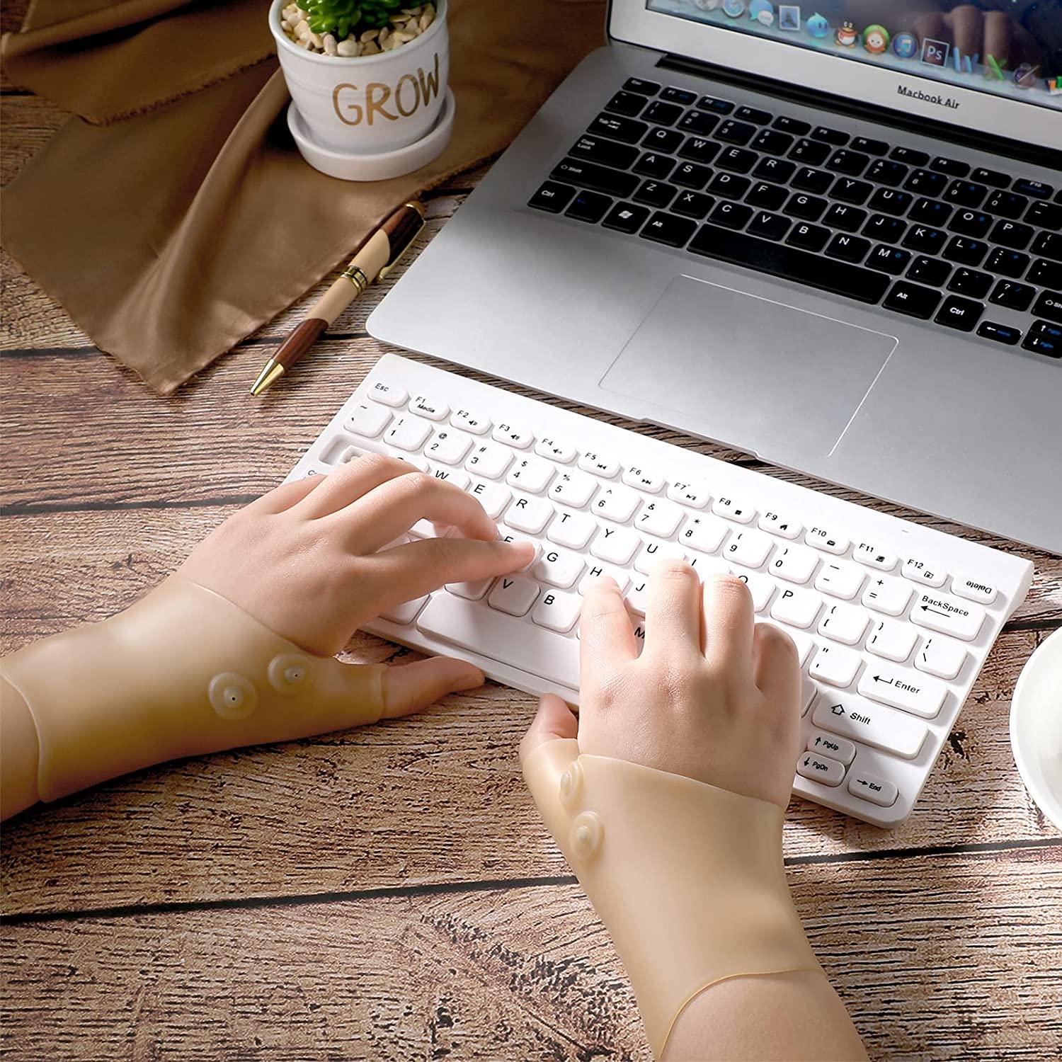 4 pieces Gel Wrist Thumb Braces Wrist Hand Thumb Gloves Waterproof