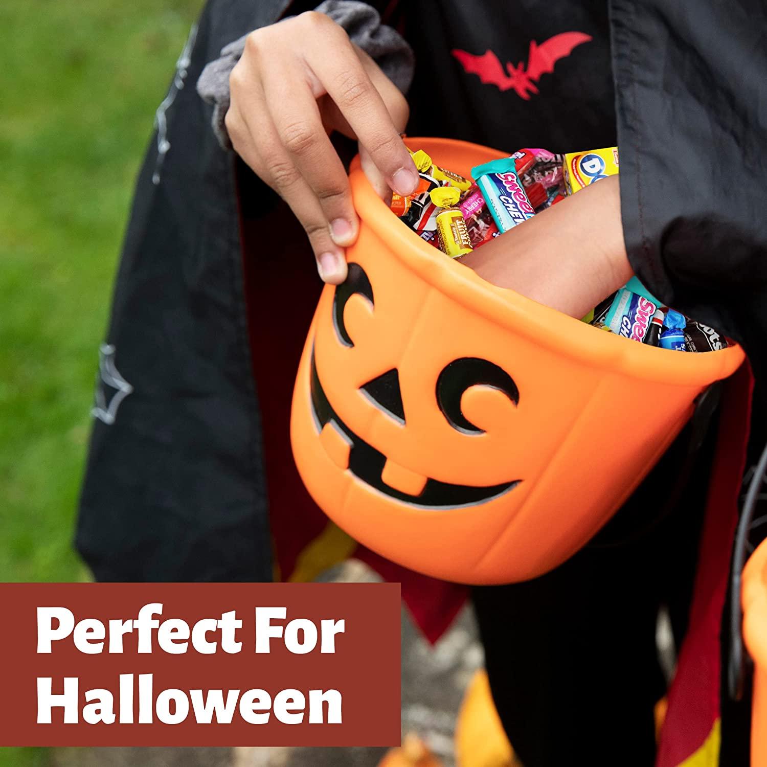 5 LB Bulk Halloween Candy Variety Pack with Tootsie Rolls, Pops, Laffy