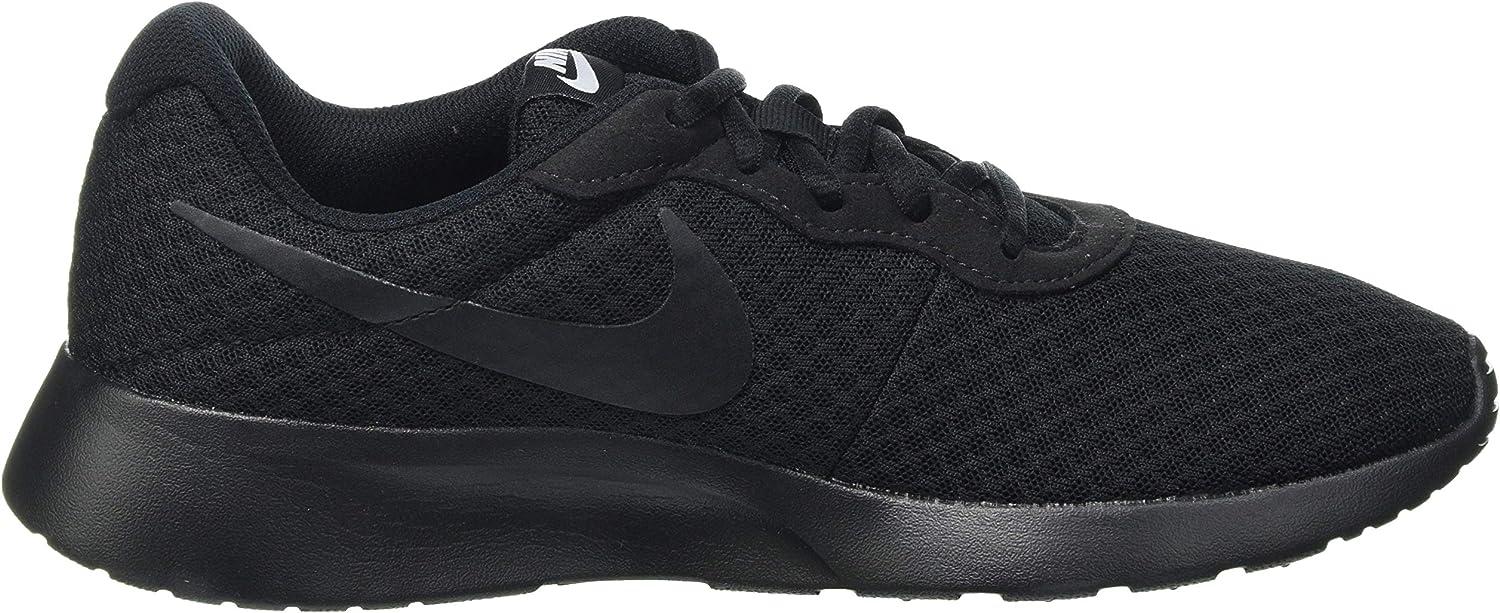 nike comfort trainers