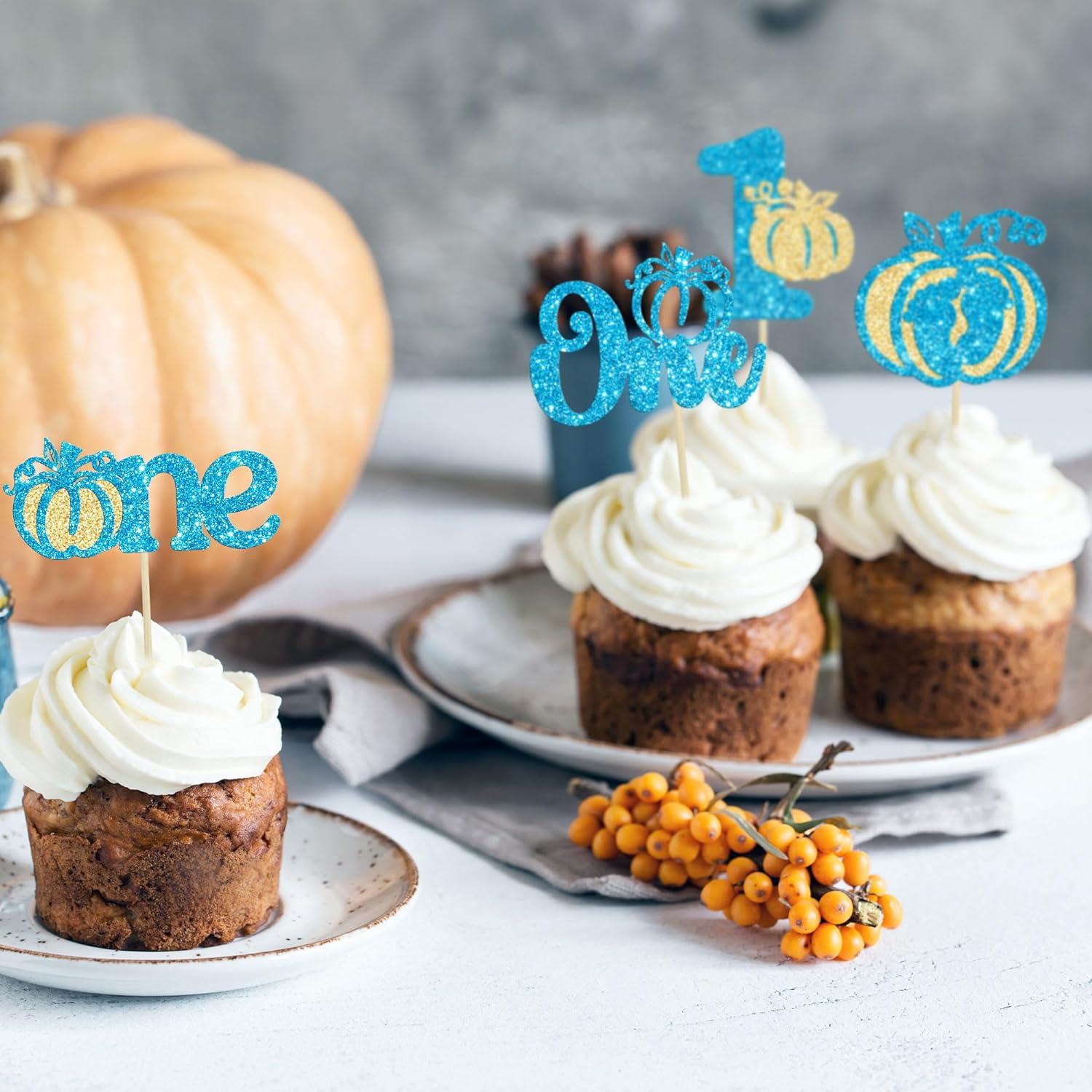 Topper Per Torta “Welcome Little Pumpkin” – Glitterato Blu, 14,5x20 Cm, Tema Autunno – Baby Shower E Compleanni