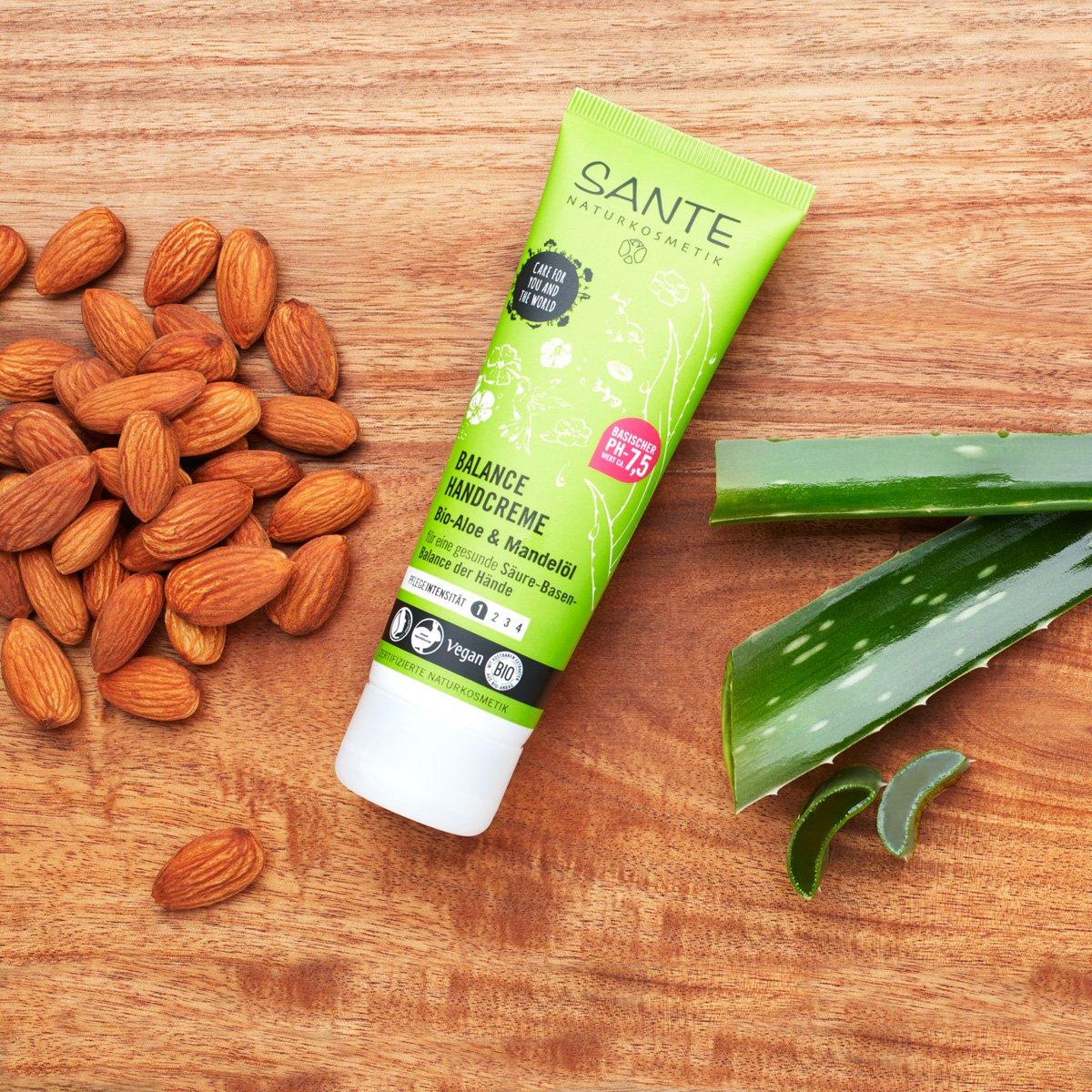 aloe vera for dandruff Himalaya Anti-Dandruff Shampoo - Soothing & Moisturizing main image 0