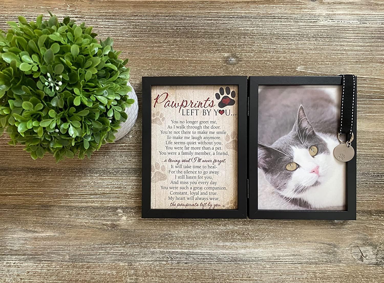 Pawprints Pet Memorial 5" x 7" Frame for Cats with Pawprints Left by