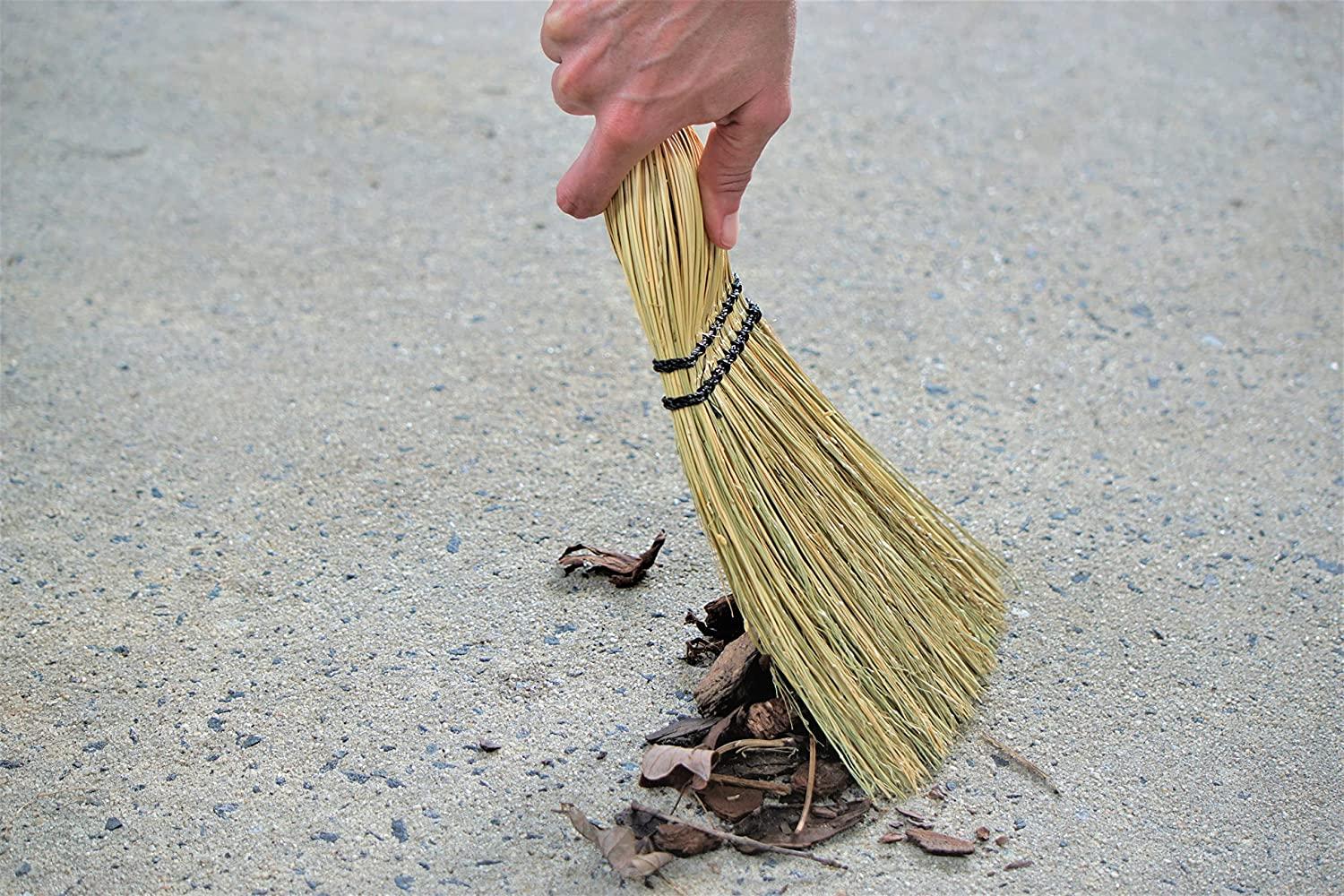 Rubbermaid Commercial 12 Inch Corn Whisk Broom, Yellow, Flagged Natural