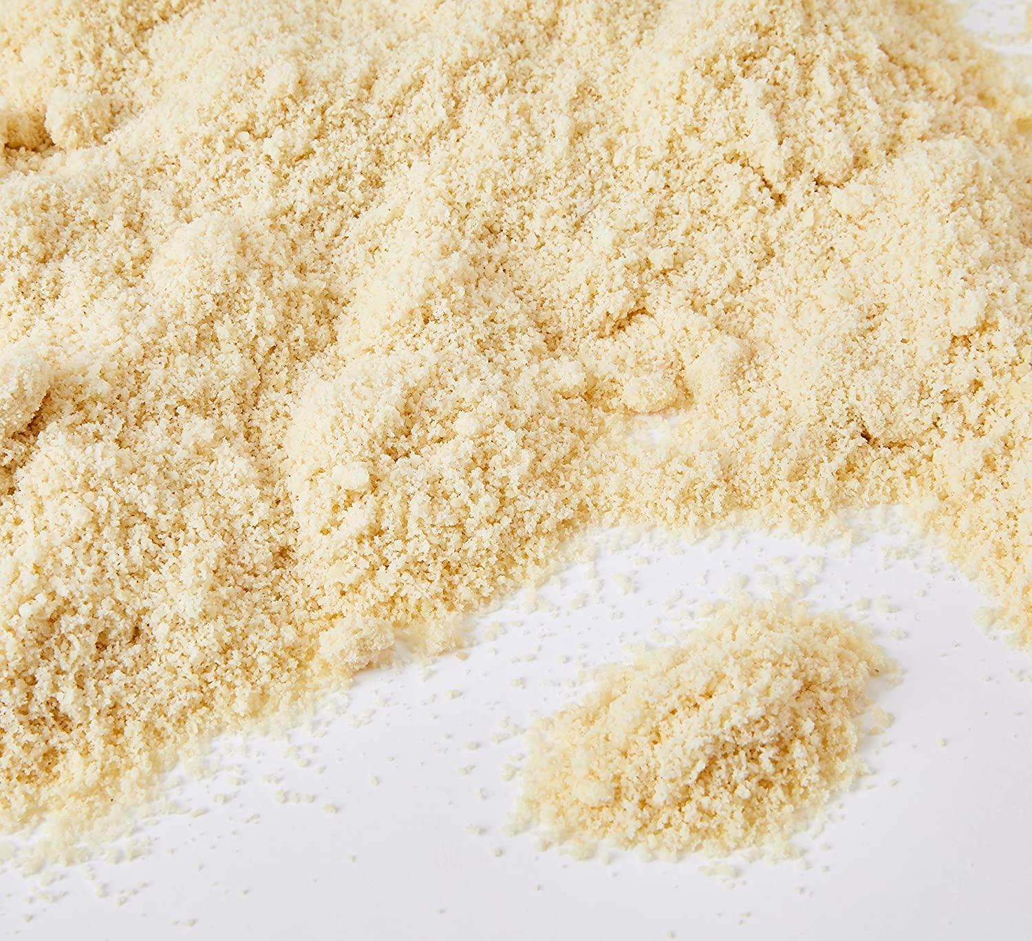 Kirkland Signature Almond Flour Blanched California Superfine, 3 Pound